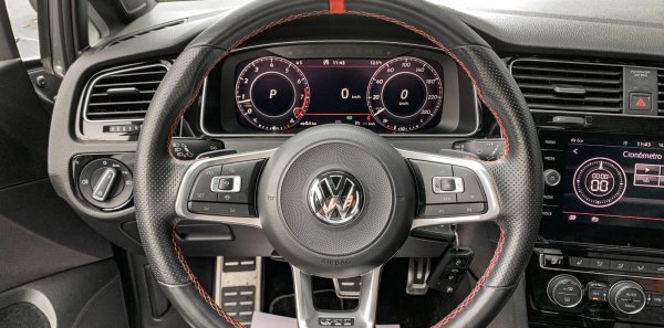 VOLKSWAGEN GOLF GTI TCR 2.0 DSG -PURE GREY-