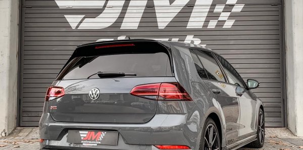 VOLKSWAGEN GOLF GTI TCR 2.0 DSG -PURE GREY-