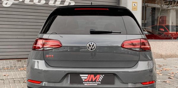 VOLKSWAGEN GOLF GTI TCR 2.0 DSG -PURE GREY-