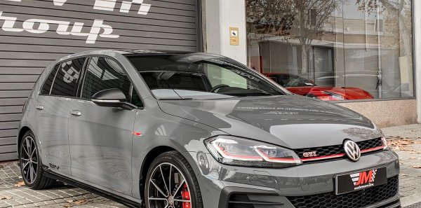 VOLKSWAGEN GOLF GTI TCR 2.0 DSG -PURE GREY-