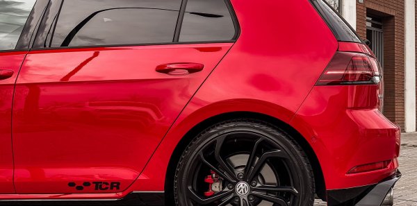 VOLKSWAGEN GOLF GTI TCR DSG7 -ROJO TORNADO, IMPECABLE ESTADO-