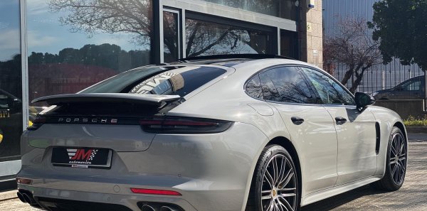 PORSCHE PANAMERA 4S -COLOR GRIS CRAYON, IVA DEDUCIBLE-