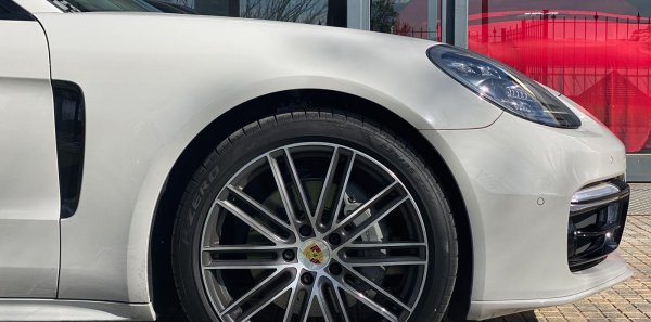 PORSCHE PANAMERA 4S -COLOR GRIS CRAYON, IVA DEDUCIBLE-