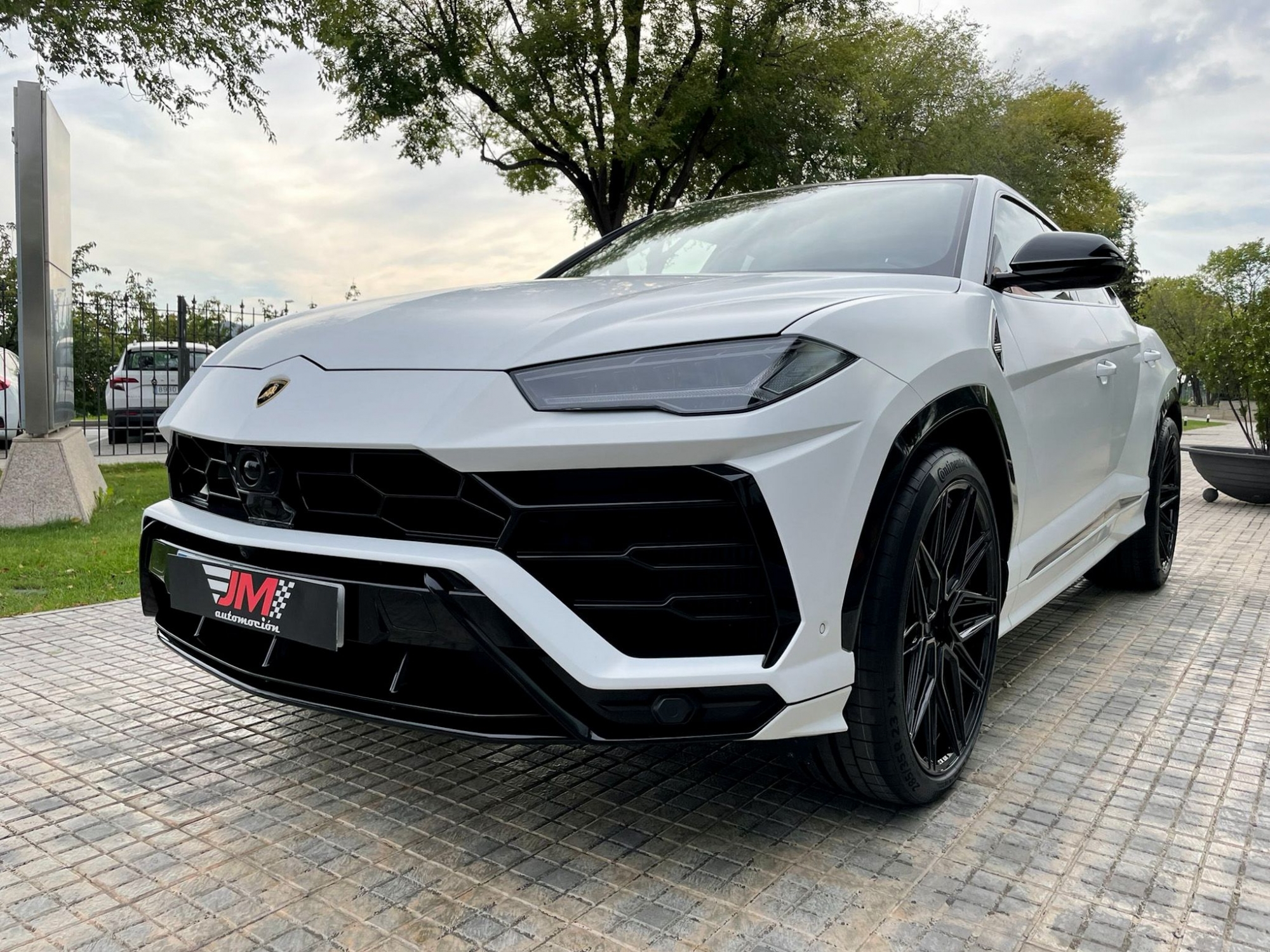 LAMBORGHINI URUS 4.0 V8 AUT. -ESCAPE DEPORTIVO NOVITEC-