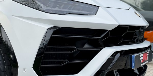 LAMBORGHINI URUS 4.0 V8 AUT. -ESCAPE DEPORTIVO NOVITEC-