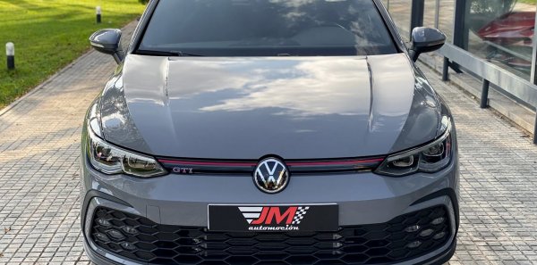 VOLKSWAGEN GOLF GTI MK8 DSG -COLOR GRIS DELFÍN-