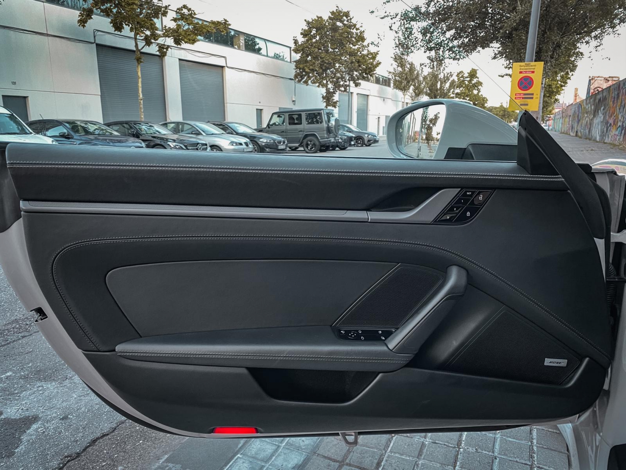 PORSCHE 911 992 CARRERA 4S COUPÉ -NACIONAL, GRIS CRAYÓN-