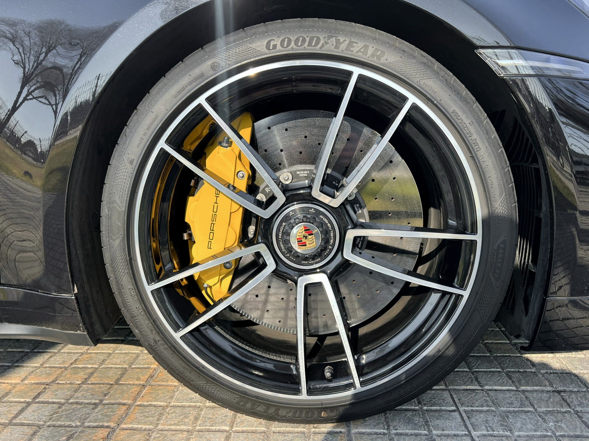 PORSCHE 911 992 TURBO S COUPÉ PDK -NACIONAL, ESCAPES AKRAPOVIC-