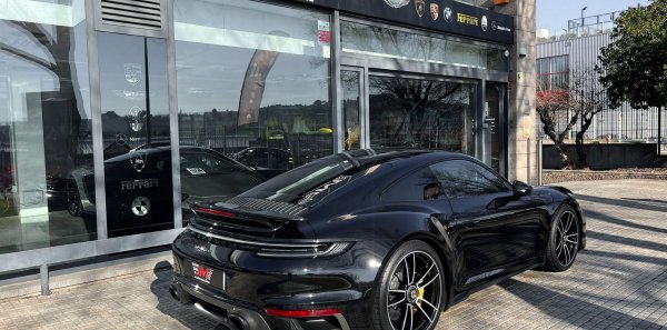 PORSCHE 911 992 TURBO S COUPÉ PDK -NACIONAL, ESCAPES AKRAPOVIC-