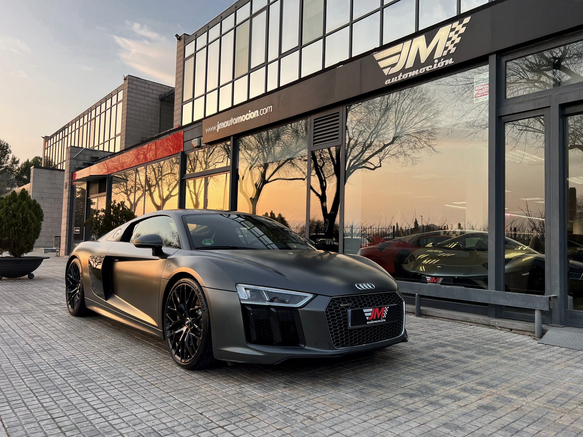 AUDI R8 V10 5.2 FSI QUATTRO -NACIONAL-