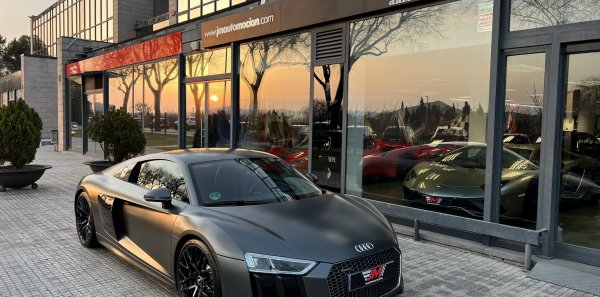 AUDI R8 V10 5.2 FSI QUATTRO -NACIONAL-