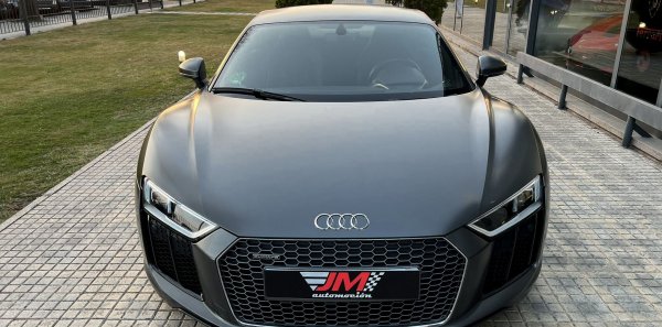 AUDI R8 V10 5.2 FSI QUATTRO -NACIONAL-