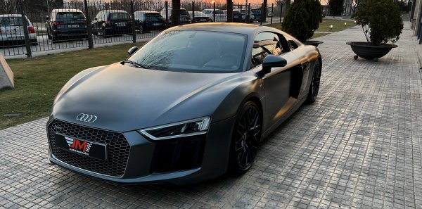 AUDI R8 V10 5.2 FSI QUATTRO -NACIONAL-