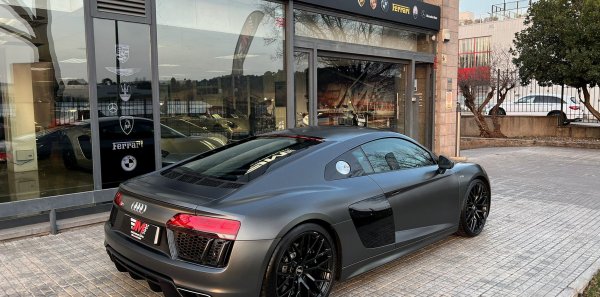 AUDI R8 V10 5.2 FSI QUATTRO -NACIONAL-