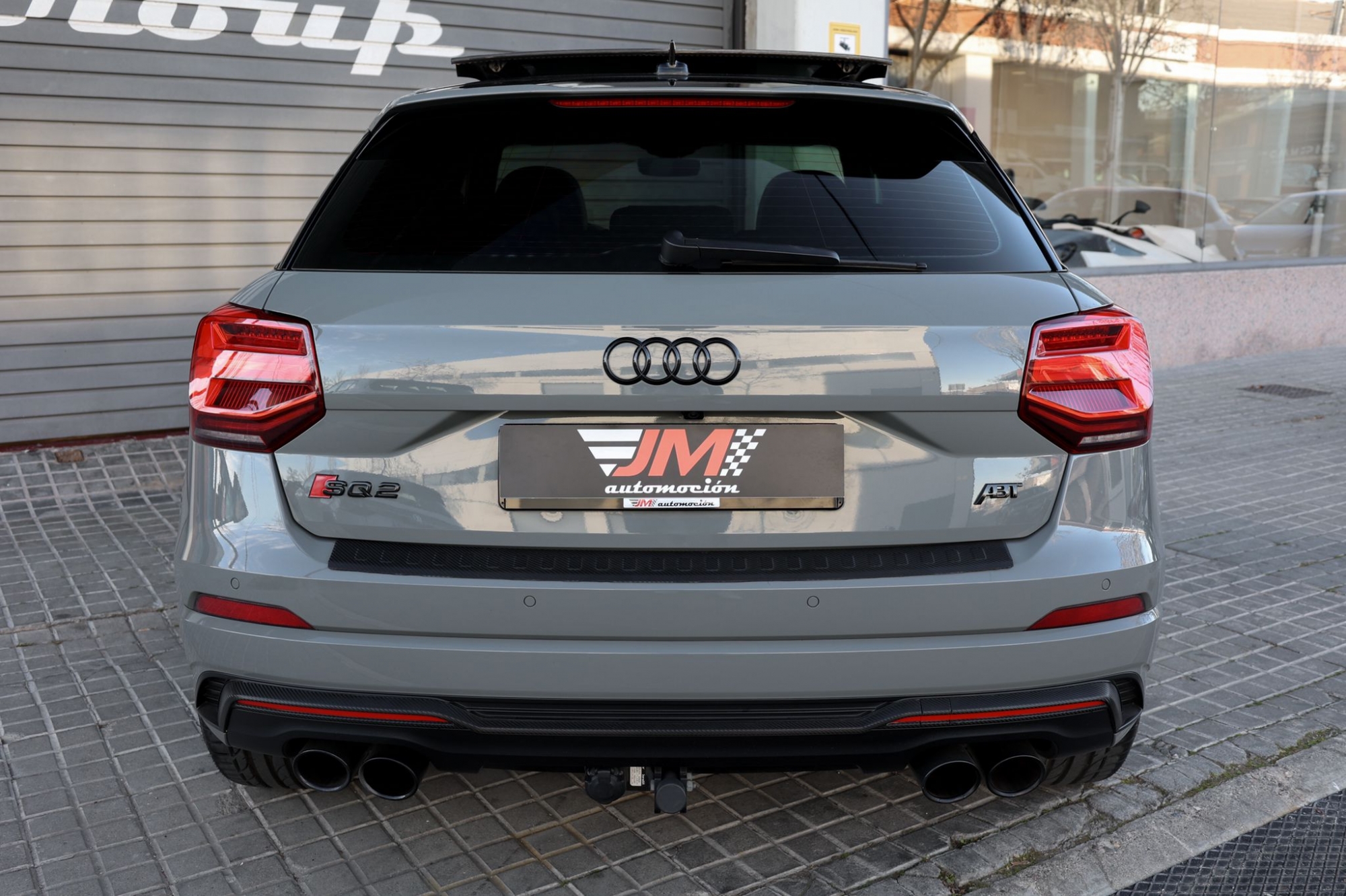 AUDI SQ2 TFSI QUATTRO -COLOR NARDO GREY-