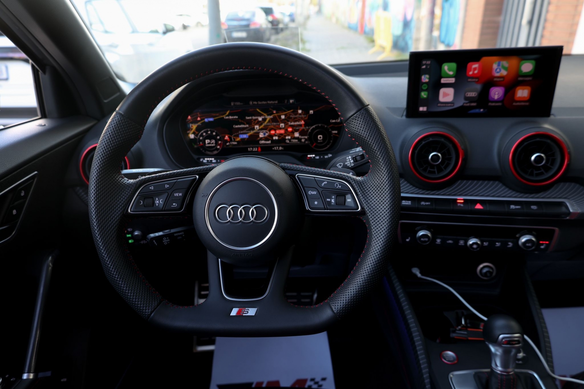 AUDI SQ2 TFSI QUATTRO -COLOR NARDO GREY-