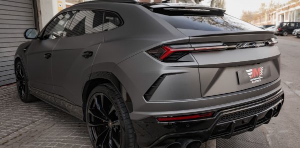 LAMBORGHINI URUS 4.0 V8 AUT. -FULL OPTIONS-