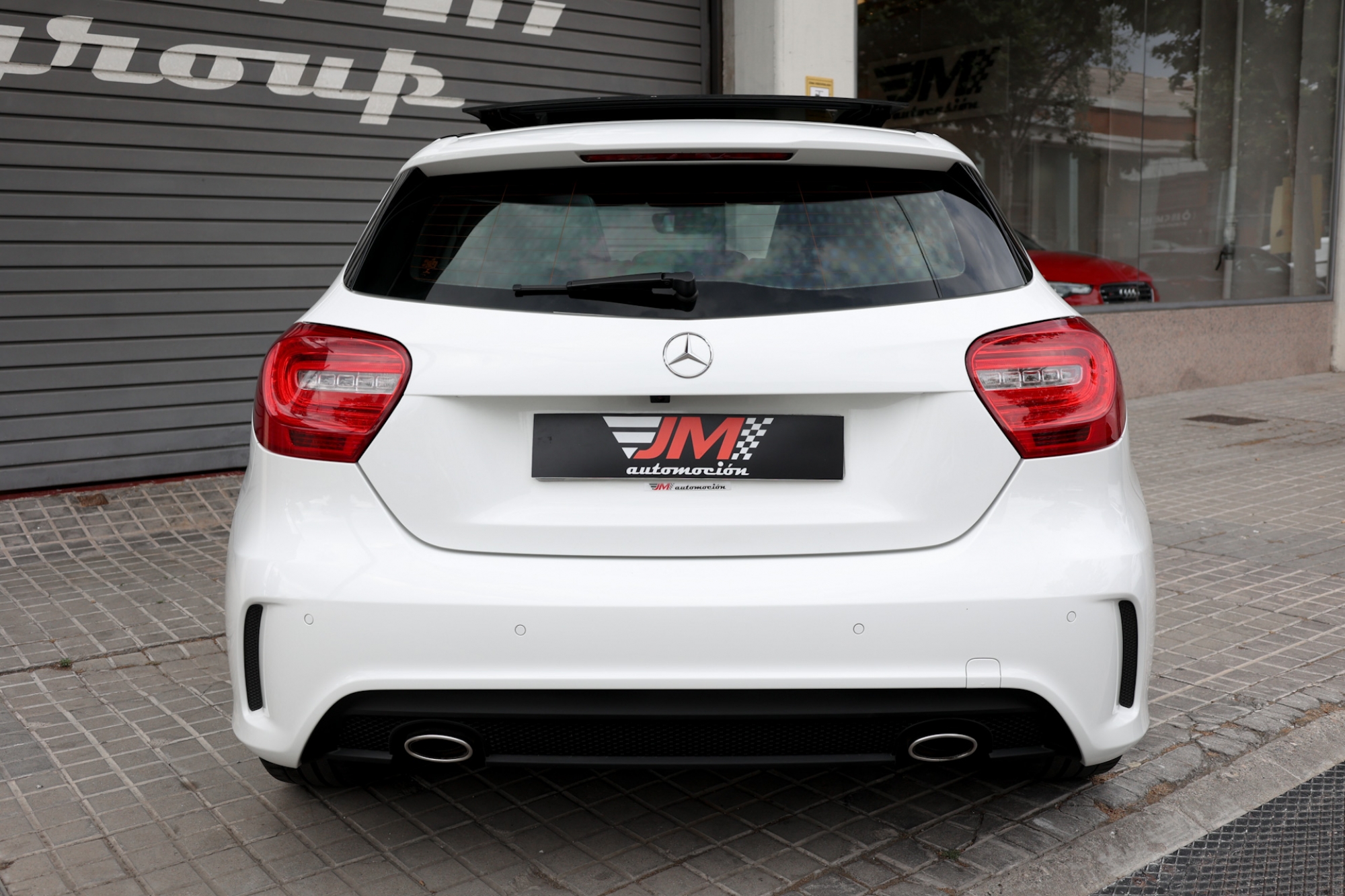 MERCEDES-BENZ CLASE A200 CDI PAQUETE AMG -NACIONAL-