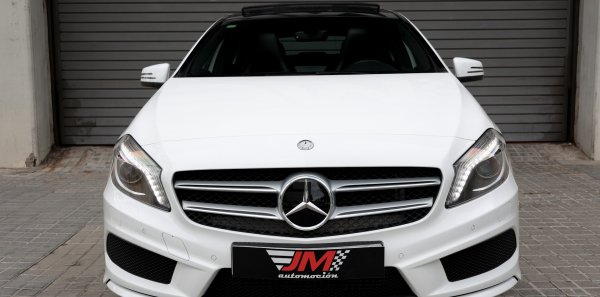 MERCEDES-BENZ CLASE A200 CDI PAQUETE AMG -NACIONAL-