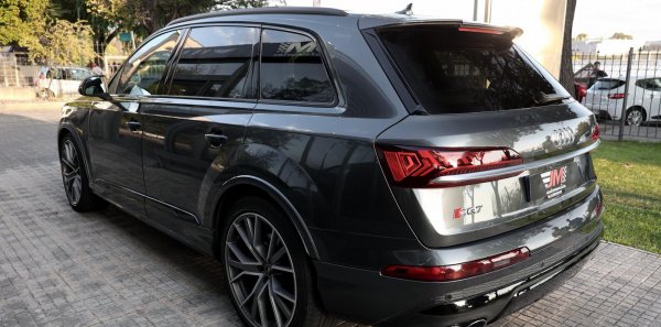 AUDI SQ7 TFSI QUATTRO 7 PLAZAS -NACIONAL, IVA DEDUCIBLE-