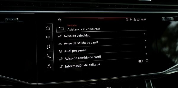 AUDI SQ7 TFSI QUATTRO 7 PLAZAS -NACIONAL, IVA DEDUCIBLE-