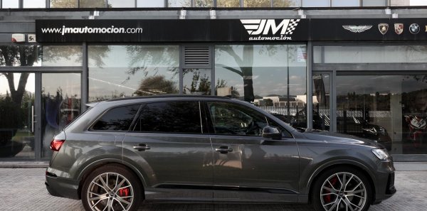 AUDI SQ7 TFSI QUATTRO 7 PLAZAS -NACIONAL, IVA DEDUCIBLE-