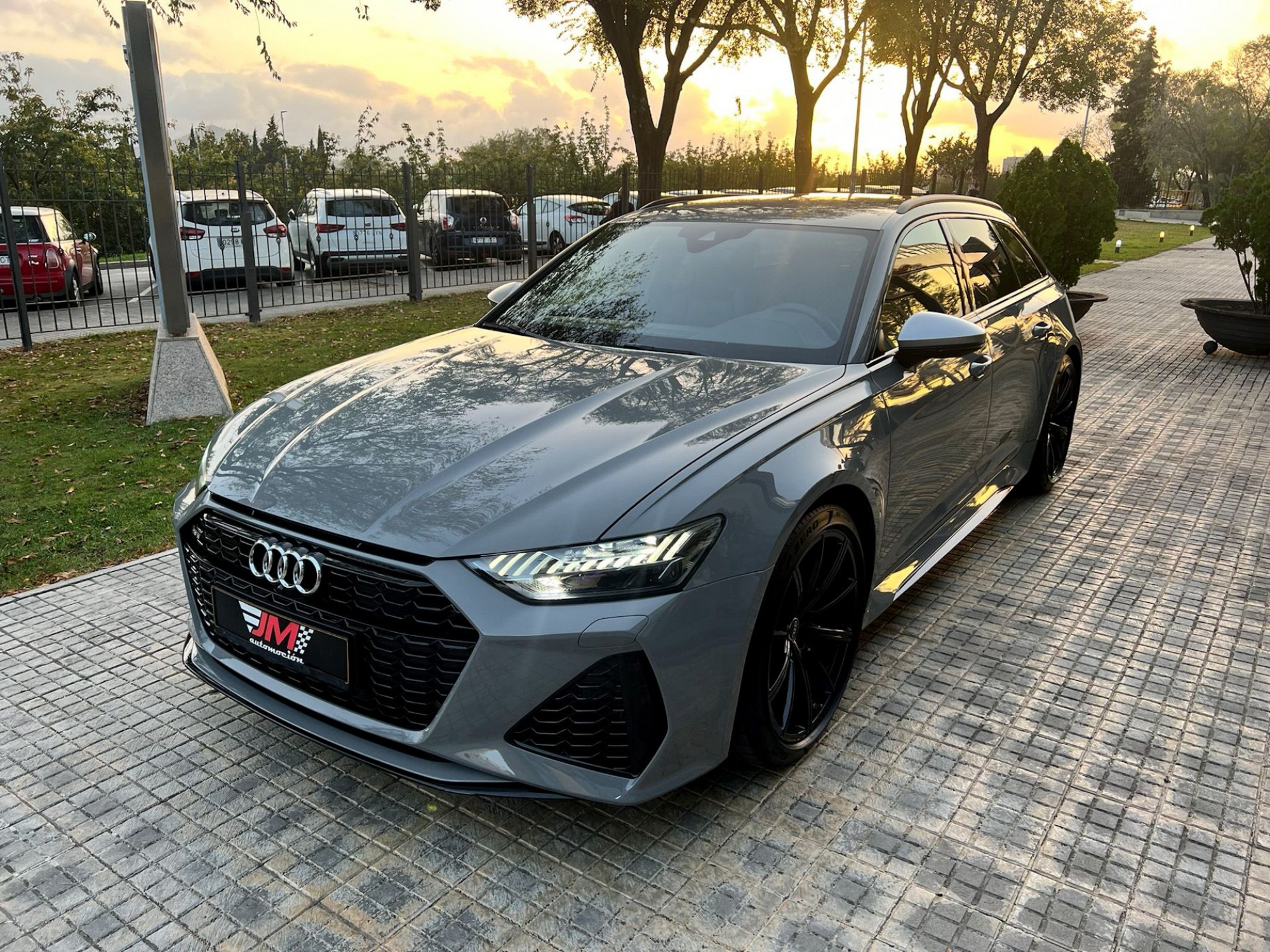 AUDI RS6 AVANT C8 COLOR NARDO GREY -IVA DEDUCIBLE-