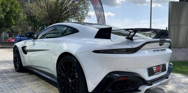 ASTON MARTIN VANTAGE F1 EDITION -ENTREGA INMEDIATA, IVA DEDUCIBLE-