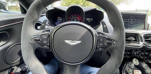 ASTON MARTIN VANTAGE F1 EDITION -ENTREGA INMEDIATA, IVA DEDUCIBLE-